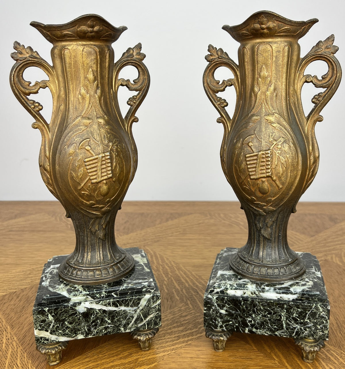 Clock Vintage French Style Marble Clock Figurine Garniture Set LOT 6061