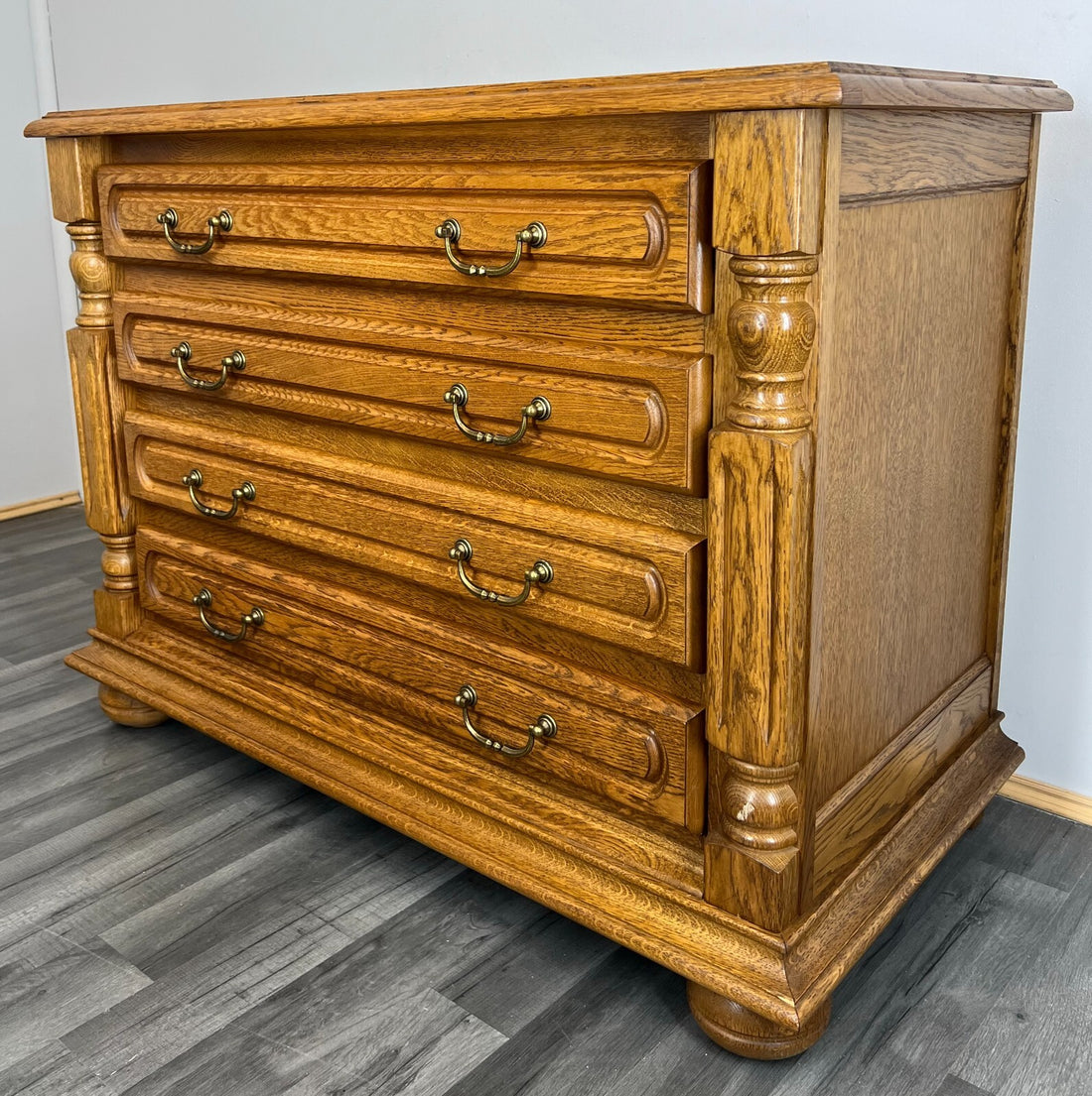 Chest of Drawers Vintage French Style Sideboard Carved Cabinet LOT 29390