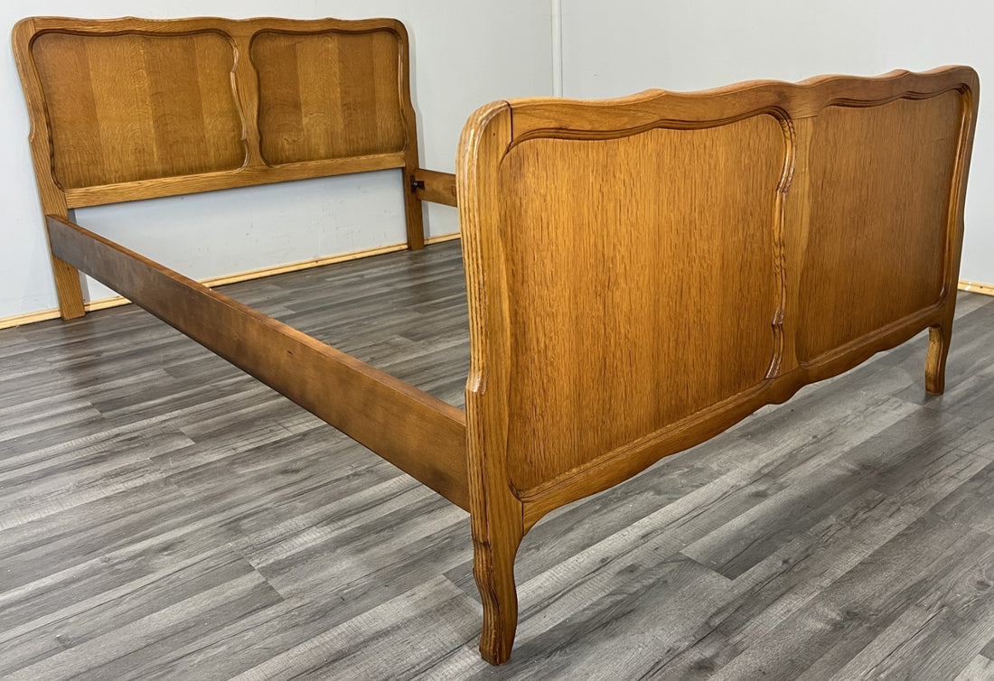 Bed Vintage French Louis XVI Single Bed Frame Carved Headboard LOT 47030