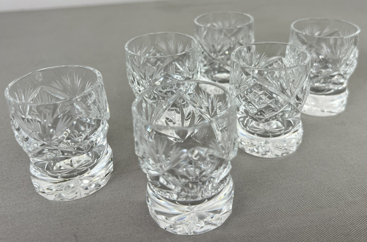 Carafe Set Vintage Style Crystal Cut 6 Shot Glasses and Tray LOT 6436