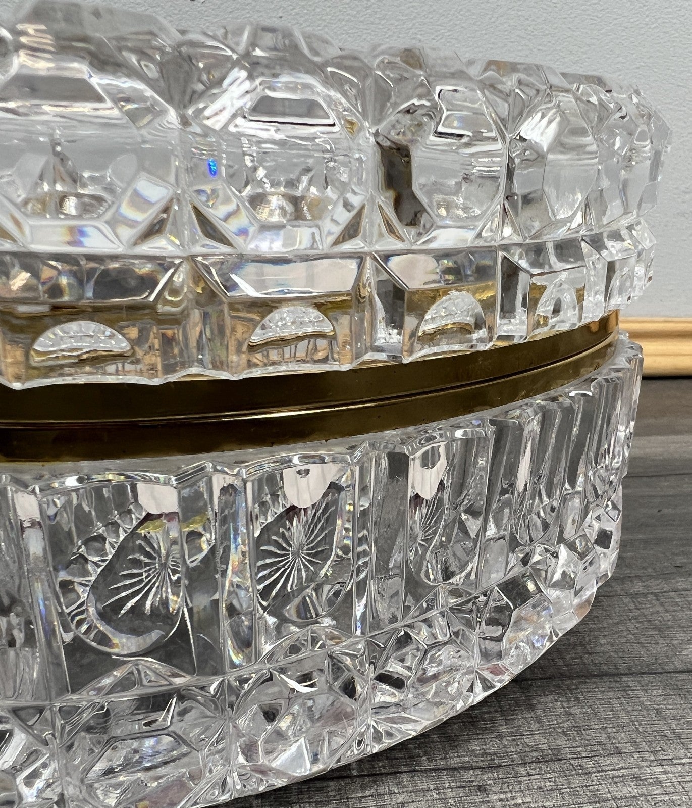 Vintage French Crystal Box Cut Glass with Brass Trim Oval Trinket Dish LOT 44127