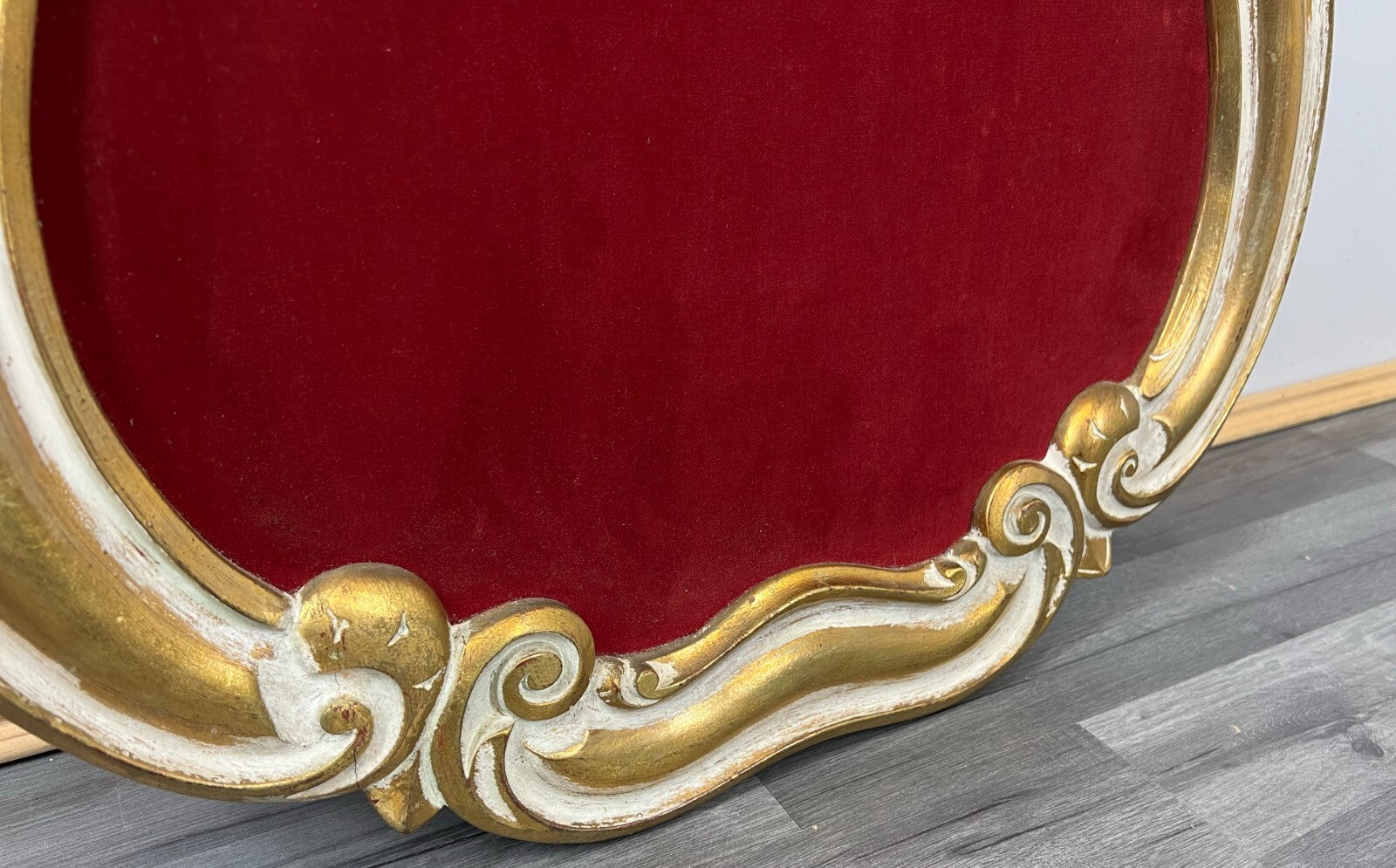 Coat Rack Antique French Style Ornate Wall Mounted 4 Hook Hall Rack LOT 28447