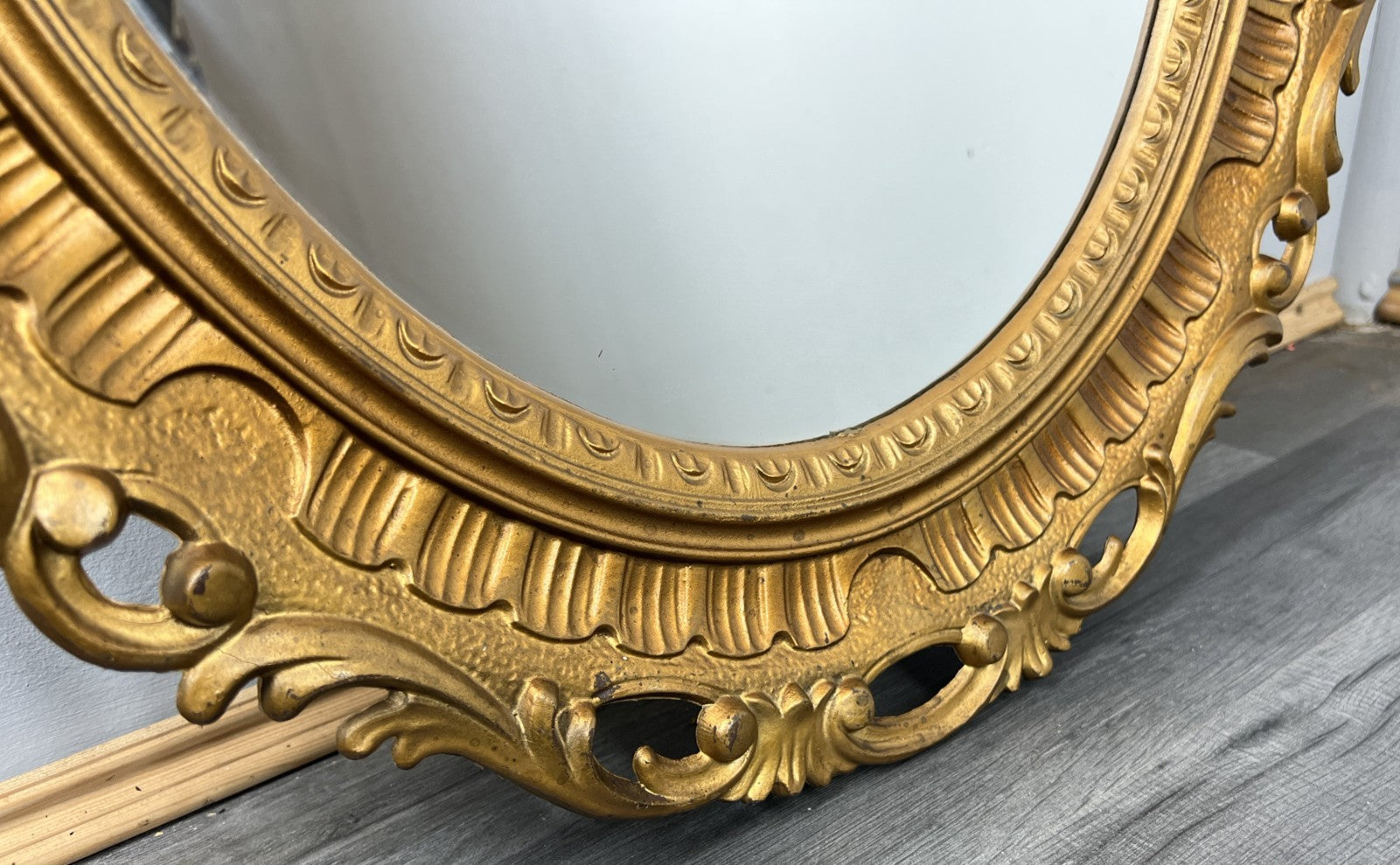 Vintage French Oval Wall Mirror with Ornate Rococo Frame Wall Decor LOT 43582