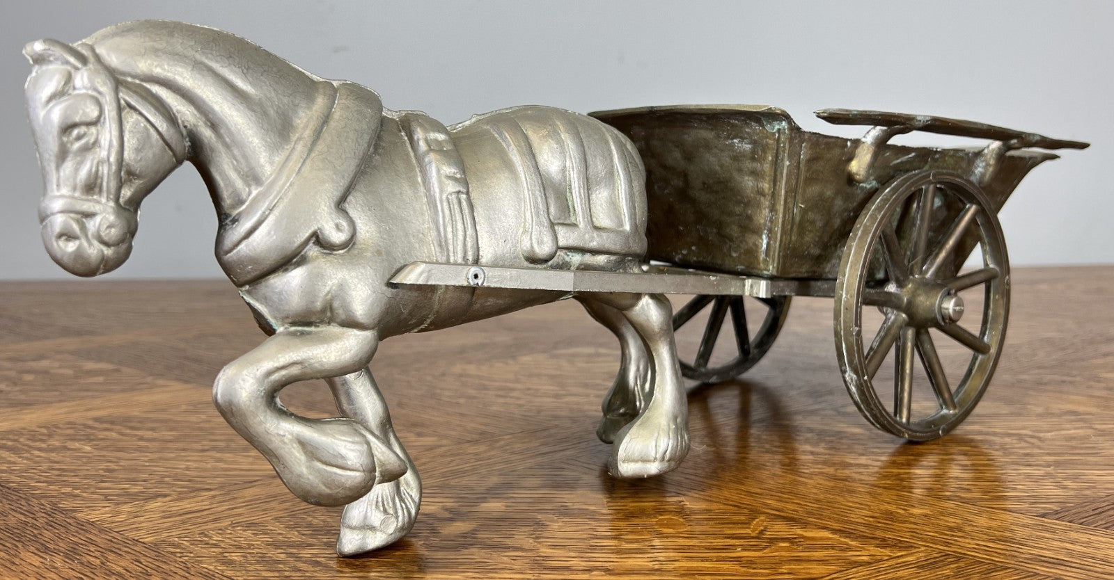 Figurine Horse Cart Vintage Style Metal Horse Drawn Wagon Sculpture LOT 46783