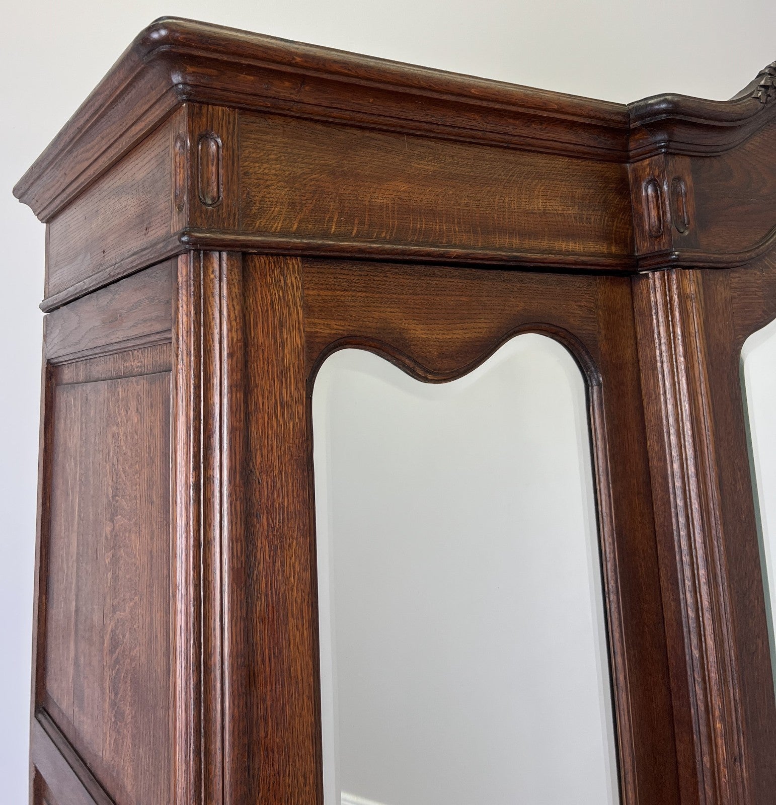 Wardrobe Antique French Rocaille Oak Three Door Carved Mirrored Armoire LOT 48439