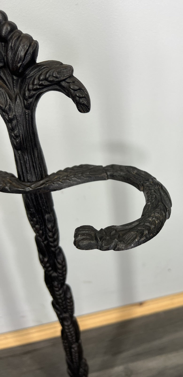 Umbrella Stand Vintage French Style Metal Ornate Hallway Stand LOT 47487