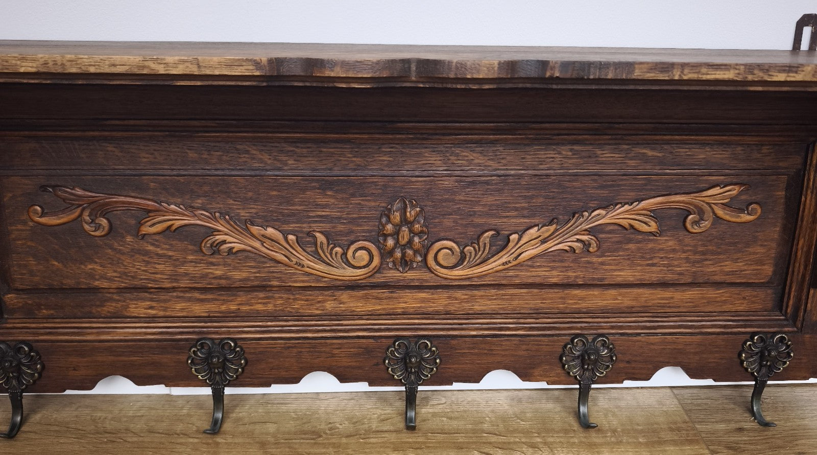 French Vintage Coat Rack Oak 5 Hooks Wall Shelf Carved Coat Hanger LOT 49993