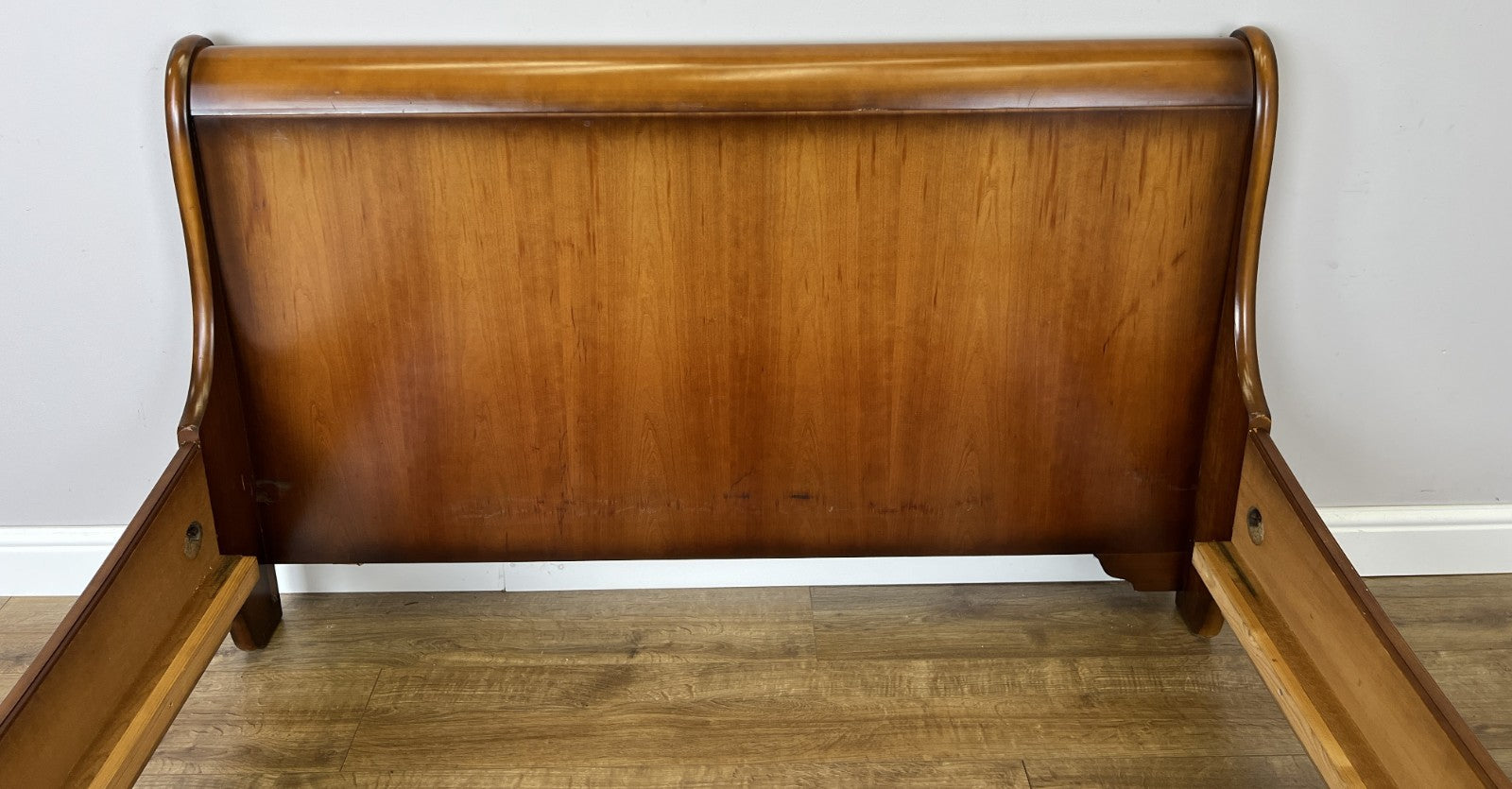 Bed Vintage French Style Sleigh Double Bed Frame Carved Headboard LOT 64113
