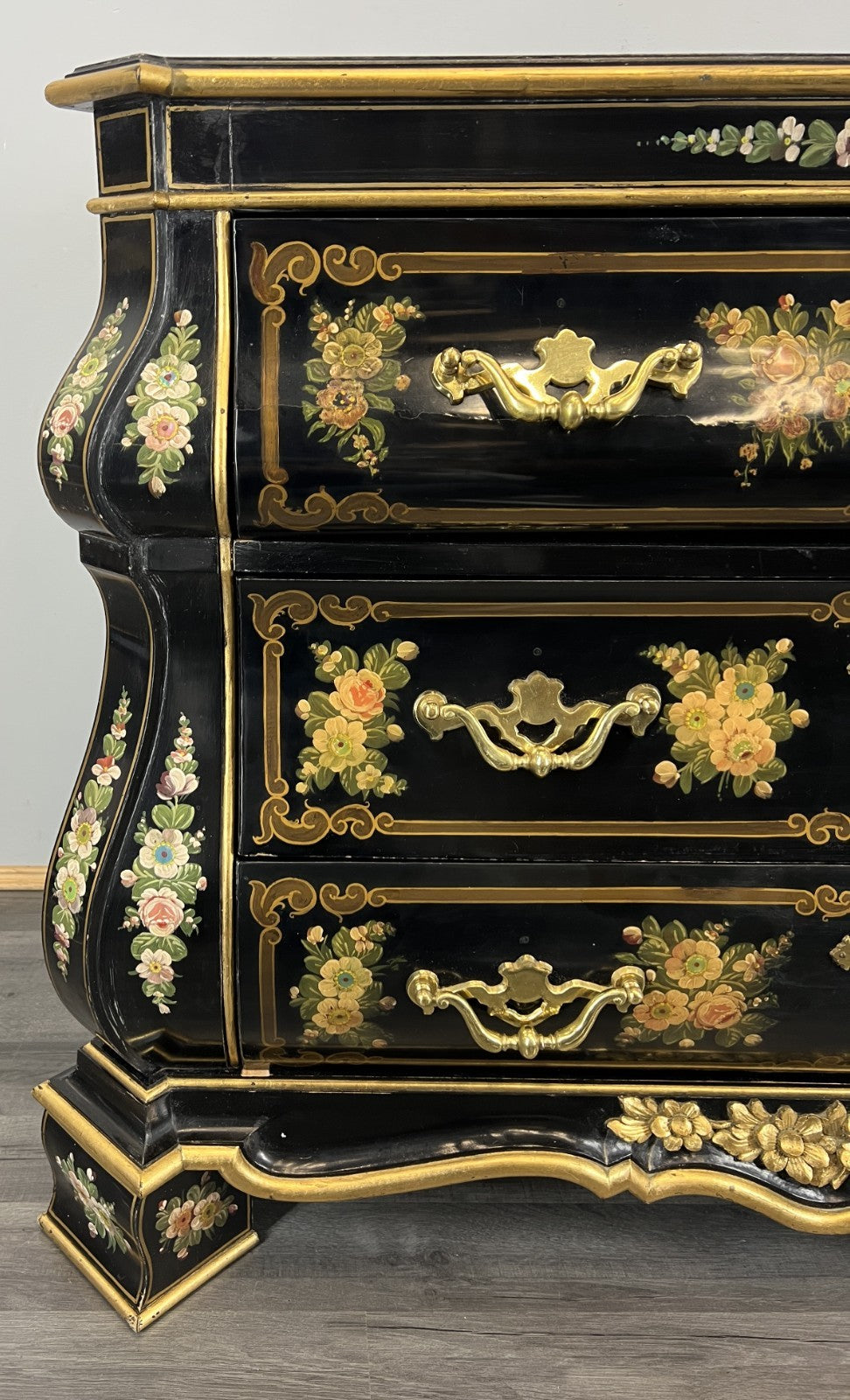 Cabinet Vintage French Style Painted Floral 3 Drawer Chest Sideboard LOT 43977