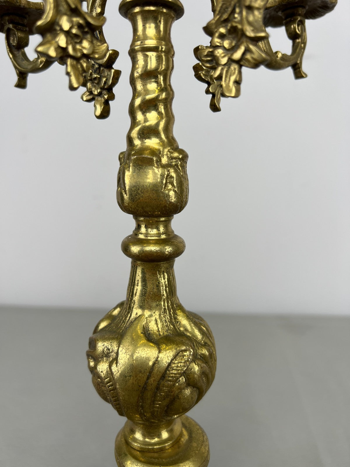 Candelabra Vintage French Style Brass Five Arm Ornate Candle Holder LOT 64238