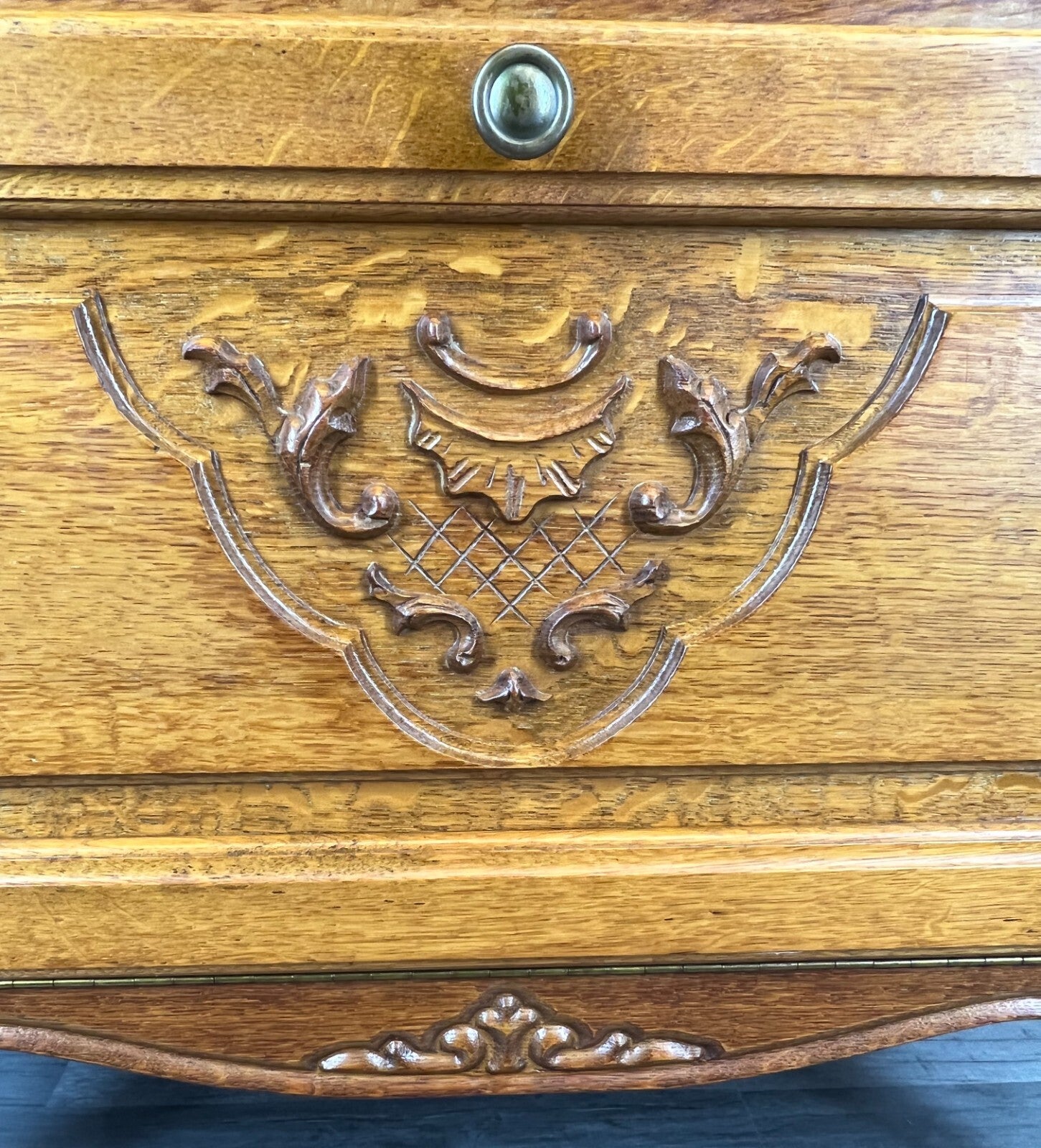 Cabinet Vintage French Louis XIV Storage Sideboard Carved Cupboard LOT 17997