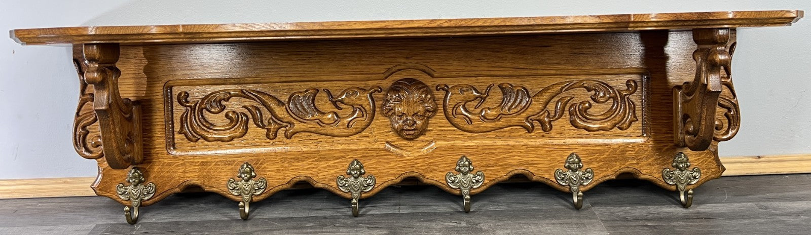 French Vintage Style Coat Rack Oak 6 Hooks Ornate Wall Shelf Coat LOT 46941