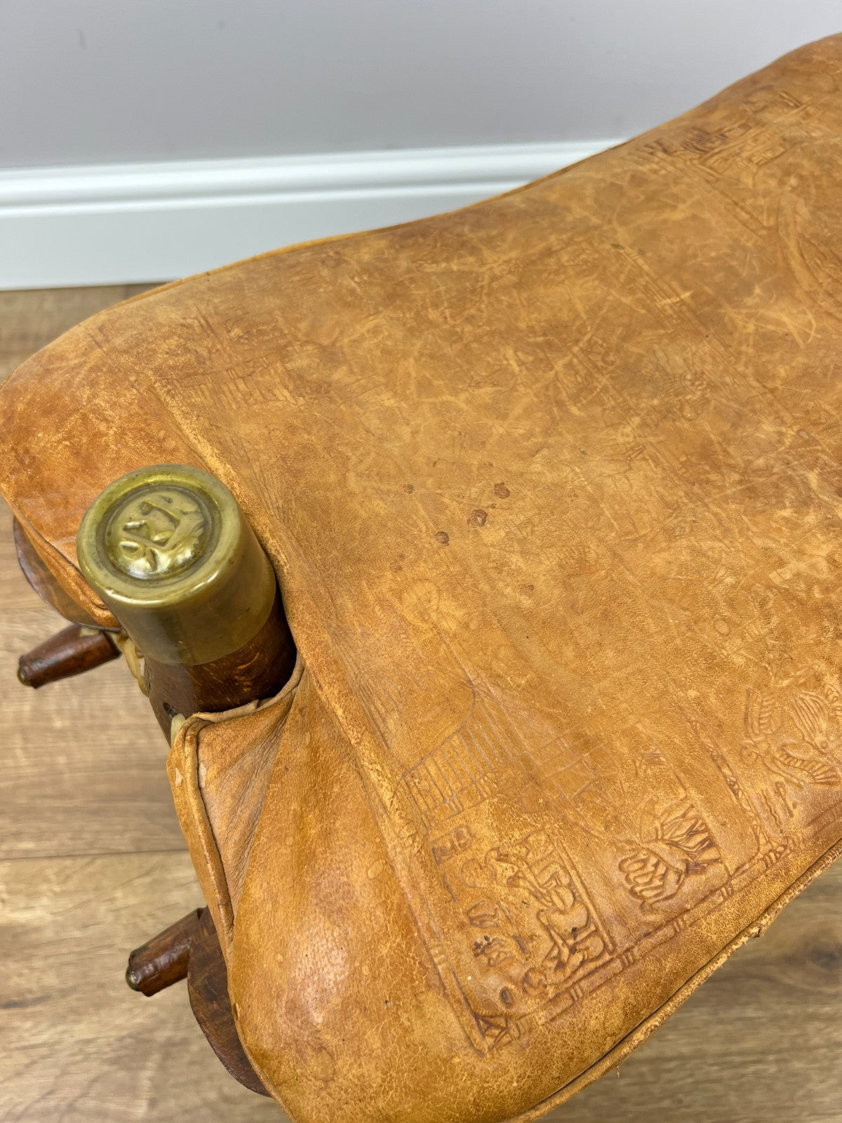 Footstool Vintage Style Oak Stool Brass Upholstered Leather Seat LOT 495712