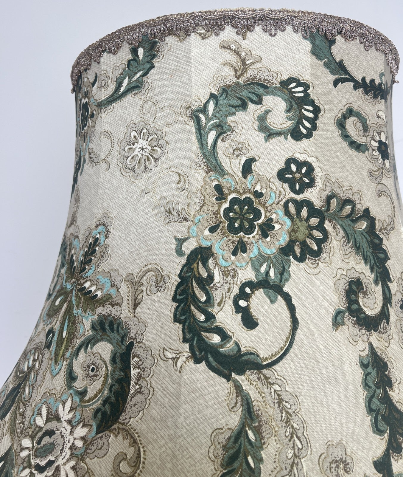 Floor Lamp Vintage French Style Ornate Standing Lamp with Fringe Shade LOT 60735