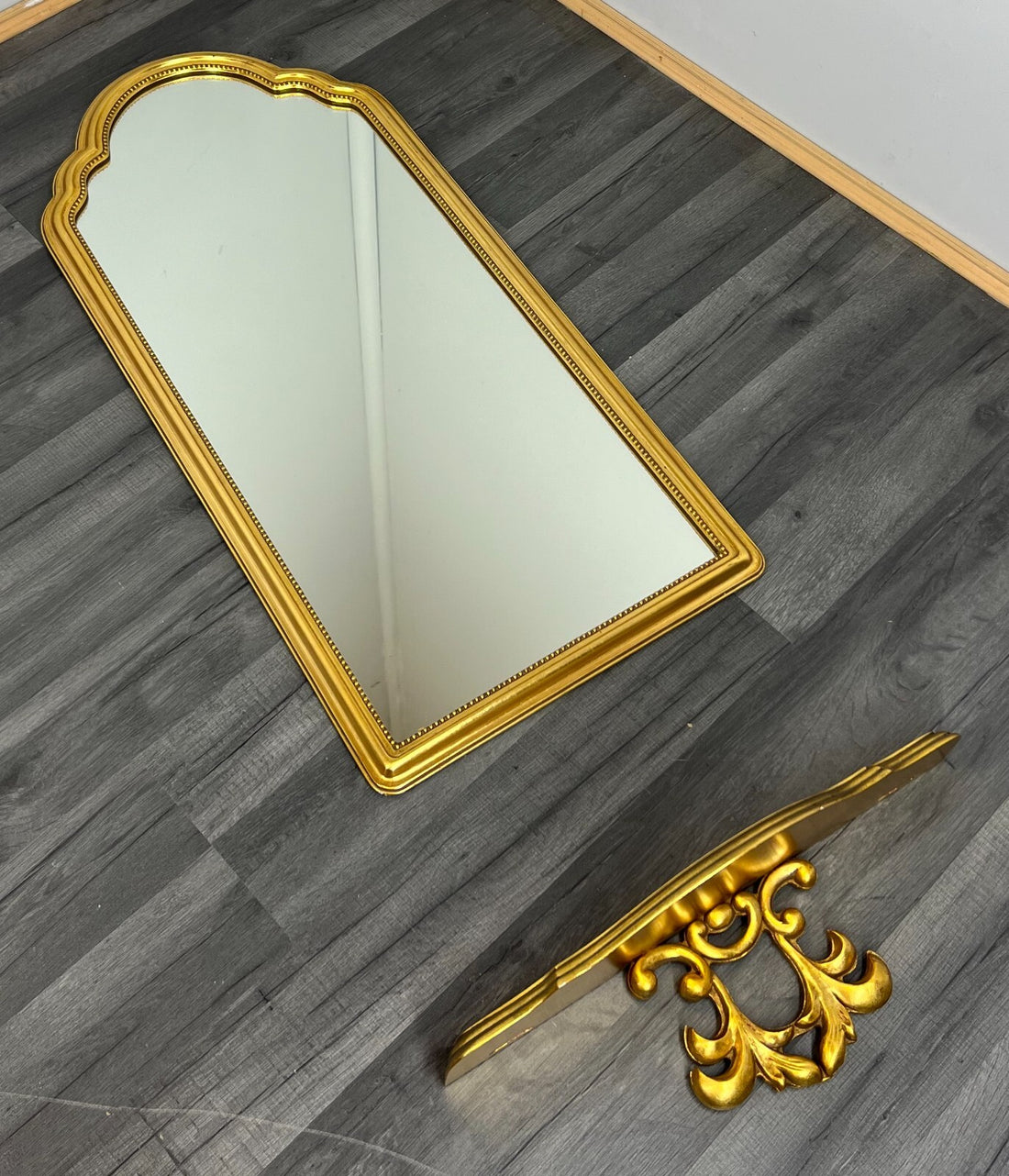 Mirror Vintage French Style Decorative Wall Mirror with Console Shelf LOT 29850