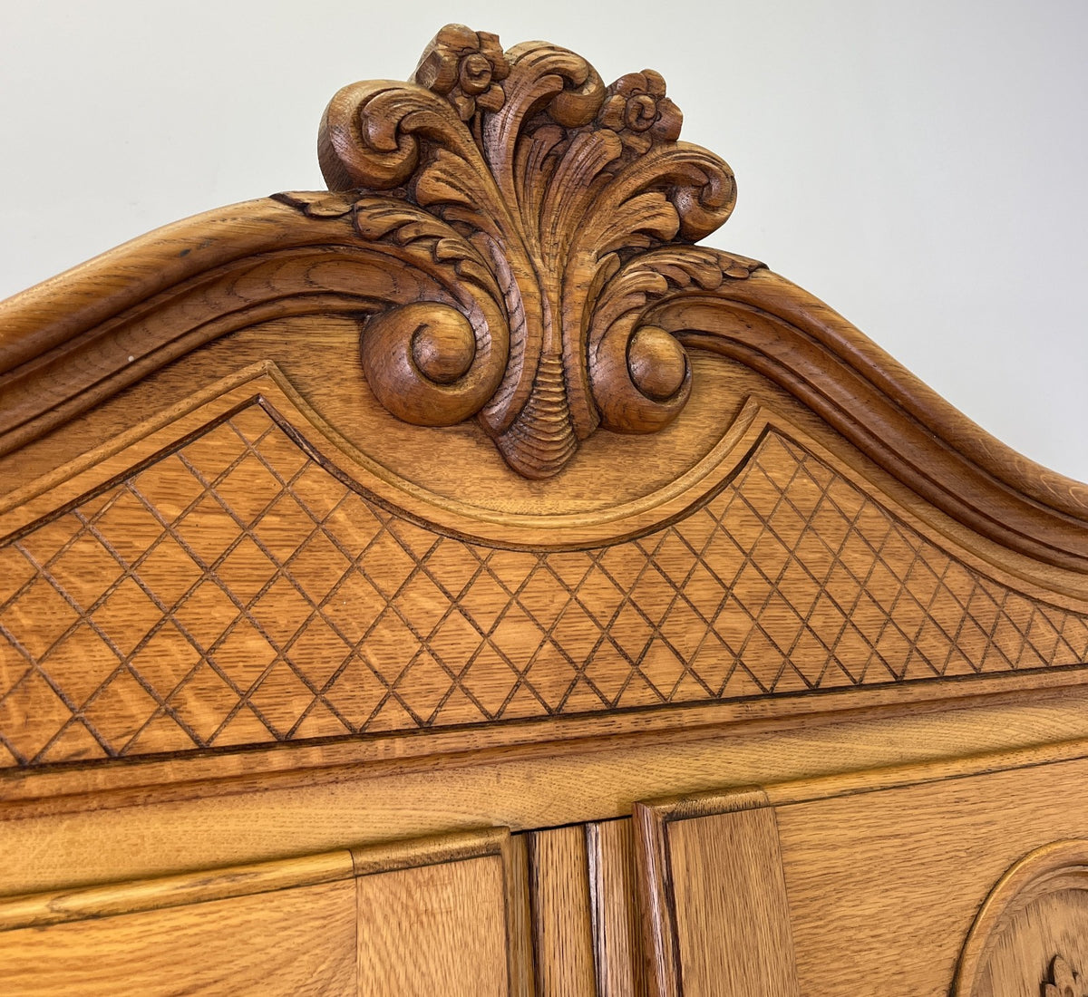 Wardrobe Vintage French Louis XVI Style Oak Four Door Carved Armoire LOT 6516