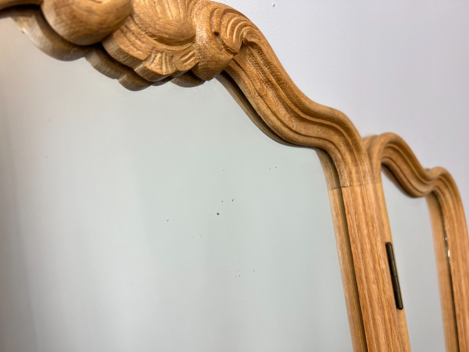 Mirror Vintage French Style Oak Triple Dressing Mirror Curved Frame LOT 40815