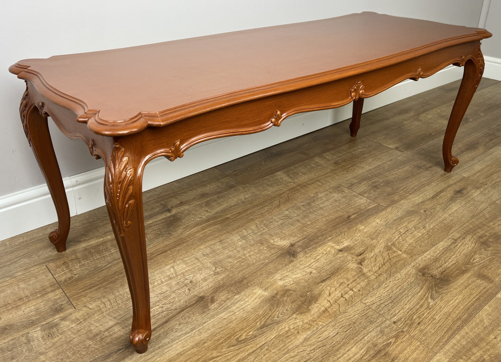Coffee Table Vintage French Louis Style Carved Coffee Table LOT 49692