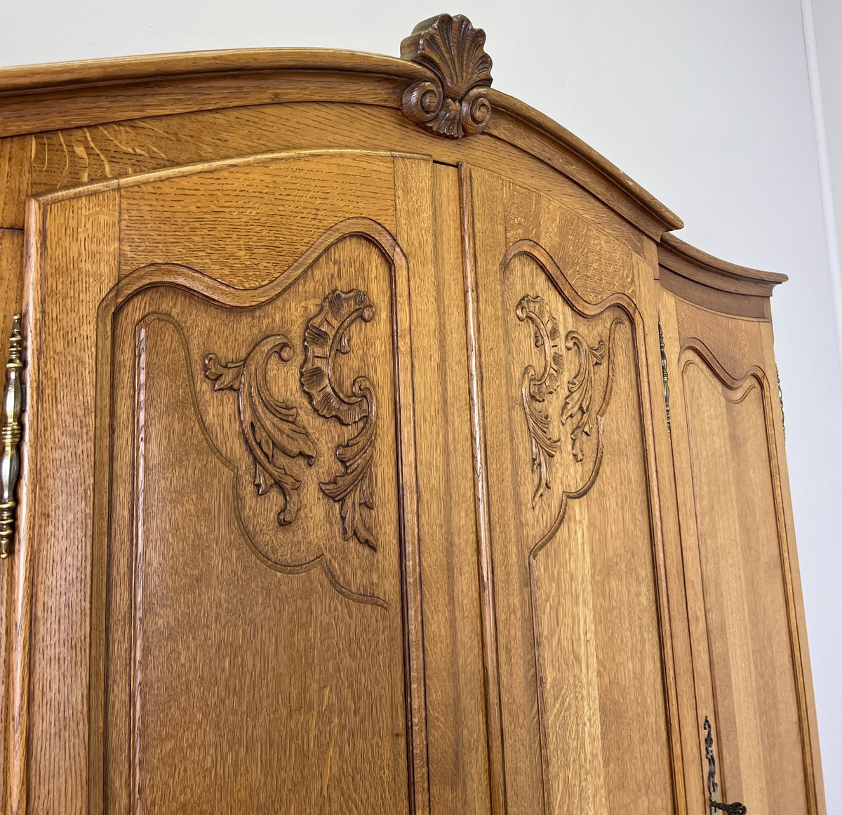 Wardrobe Vintage French Louis XVI Style Oak Four Door Carved Armoire LOT 6497
