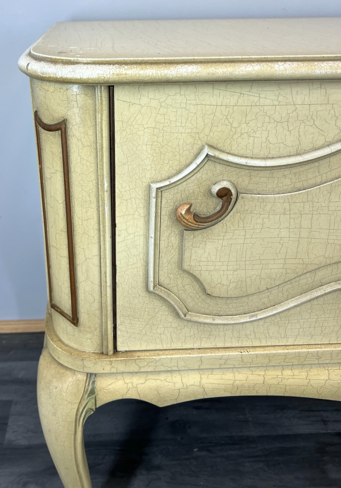 Sideboard Vintage French Louis XIV Shabby Chic Commode Carved Cabinet LOT 31062