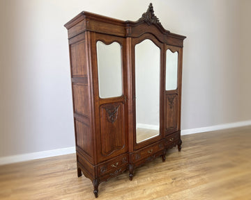 Wardrobe Antique French Rocaille Oak Three Door Carved Mirrored Armoire LOT 4843